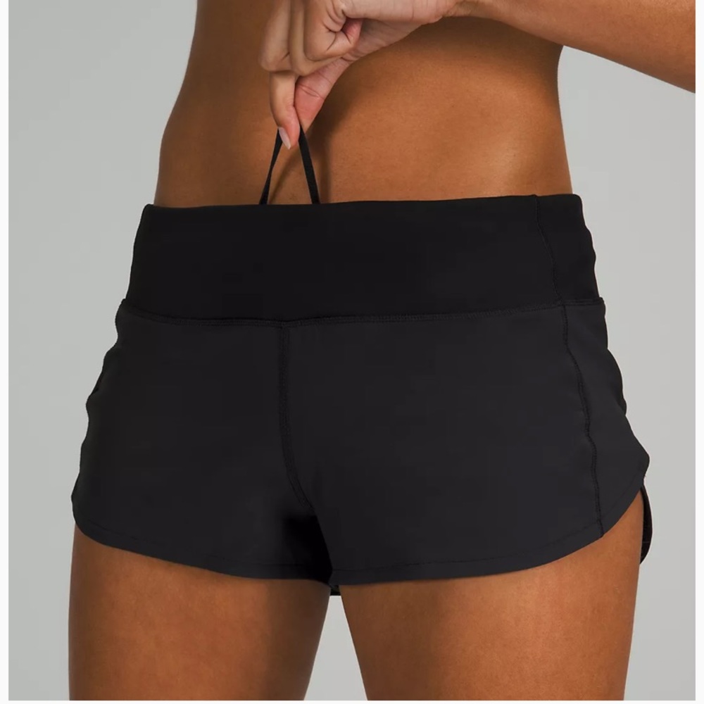 Lululemon Speed Up low rise lined short 2.5”